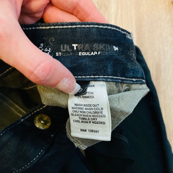 🖤Express Blackwash Jeans😍 - Picture 5 of 6